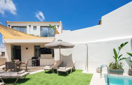 Soliva Villa, a modern cottage hideaway, By ThinkVilla - Foto 1