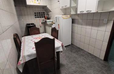 Casa com dois quartos,dois banheiros,sendo um, uma suíte,sala de estar cozinha e garagem - Foto 26