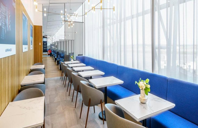 Air France Lounge gestita da Plaza Premium - Partenze Internazionali - Foto 3