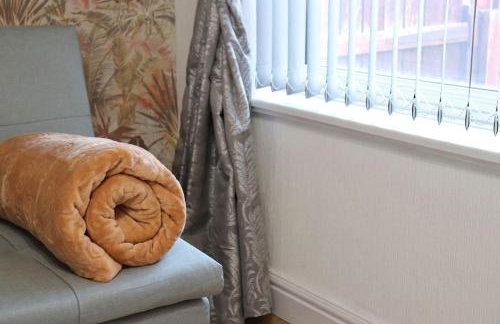 Lovely staycation with family FREE Parking & WiFi - Foto 74