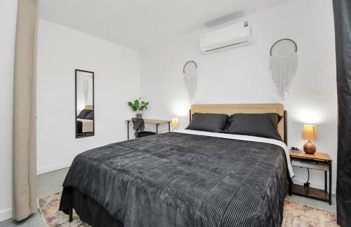 Cozy Home Sleeps9 HighSpeed WiFi500MBPS Plus - Foto 15