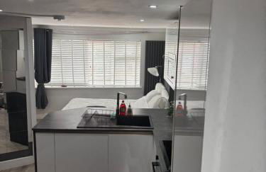 Umazis Bespoke Properties- The Hyde - Foto 7