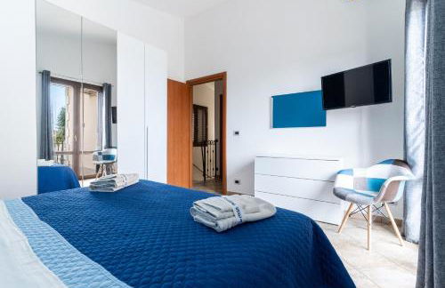 Deep Blue Sea - Photo 28