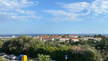 BeLinda sea view - Photo 1