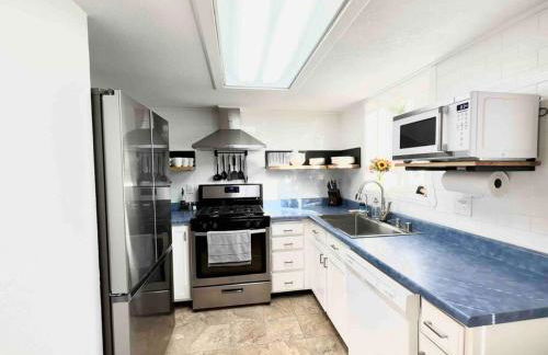 Cozy Cabin in the City of Winnemucca plus GYM - Foto 2