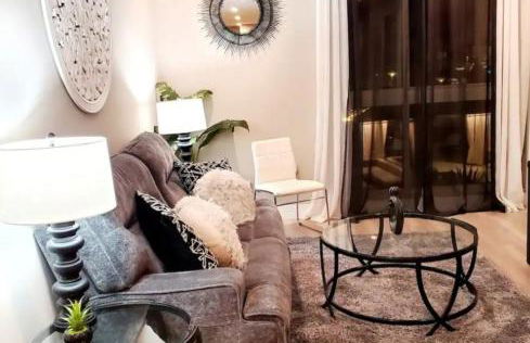 Spacious 2 bed 2 bath, Pool, Hottub, Wifi, 24 hr Fitness, Parking - Foto 4