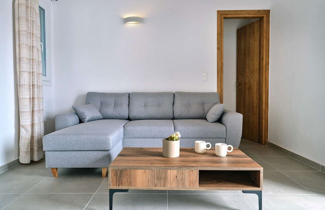 Lefkes Hidden Gem in Lefkes - Photo 3