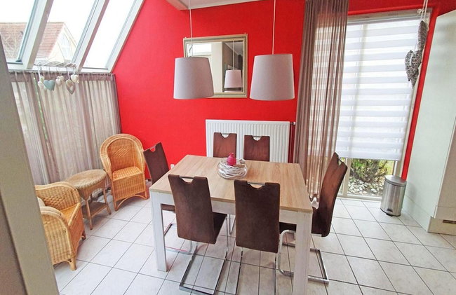 Appealing Bungalow With Garden - Photo 57