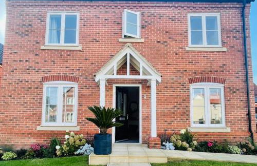 Stunning! Beautiful contemporary property in Holt, Norfolk - Photo 31