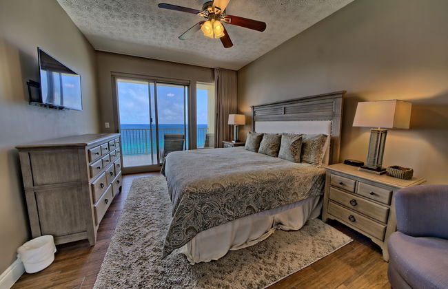Pleasant Oceanfront Condo with Large Balcony and Beach Access - Unit 1605 by RedAwning - Foto 4