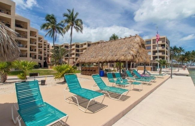 This Oceanfront Condo Is Absolutely Beautiful. 2 Bedroom Condo by RedAwning - Foto 22