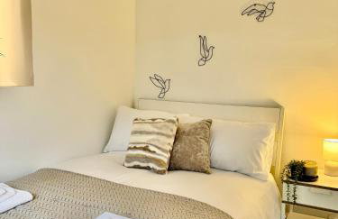 Superb Duplex in North London with reserved parking - Photo 51