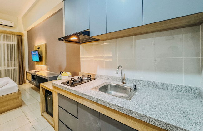 Warm And Tidy Studio At Bale Hinggil Apartment - Foto 9