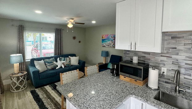 Turtle Nest 2 - Quick Walk to Beach - Foto 2, Habitación