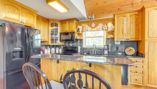 Peaceful Cabin Retreat - 9 Mi to Murphy! - Foto 2