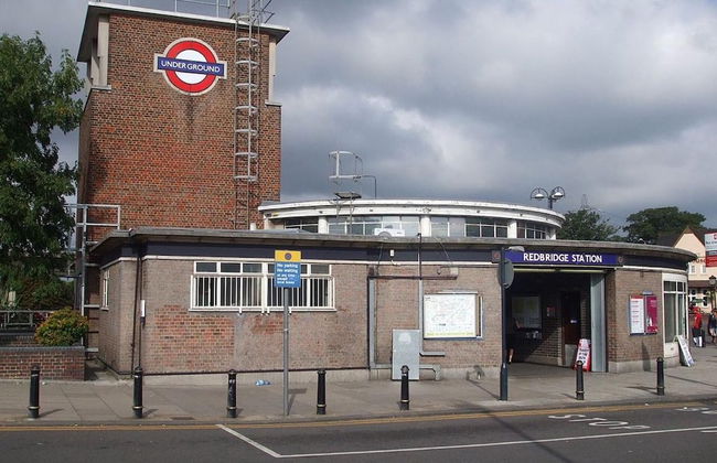 Redbridge Studio Retreat - Photo 9