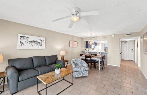 Commodore Resort #704 by Book That Condo - Foto 8