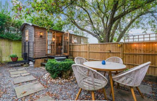 Glen Erin Hut - Foto 1