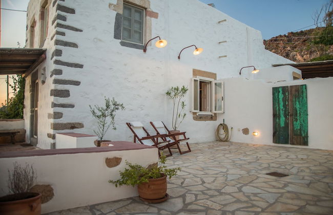 Anemos Houses - Photo 42