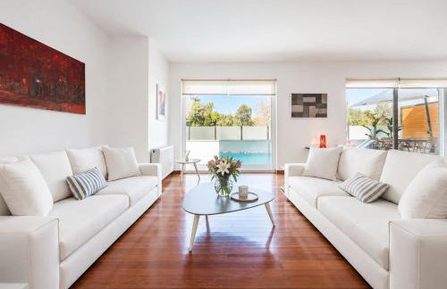 Welcome to Lumen Villa the first of the Adelos Trilogy - Foto 2