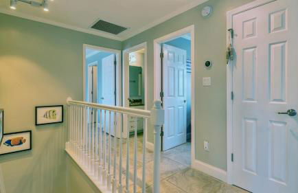 Baypoint Oasis by Last Key Realty - Photo 19