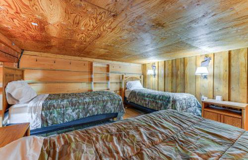 Cozy Cora Studio Cabin with Wind River Mtn Views - Photo 17