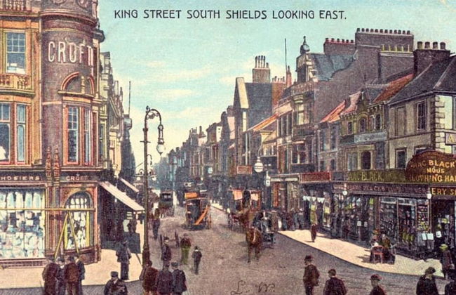 South Shield's Emerald 2 Bed Apartment - Photo 32