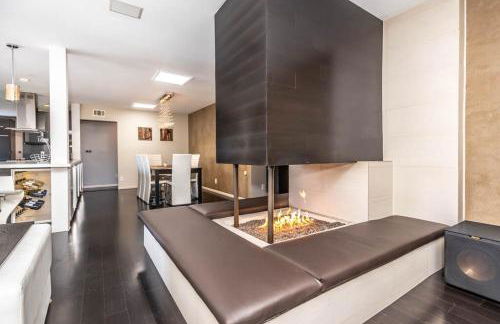 Luxury 3BR with Cabana Oasis Pool & Style - Foto 34