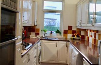 Amazing 2-Bed Home w/ Private Garden Free Parking - Foto 12