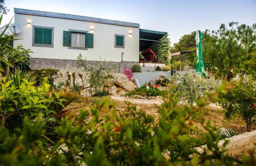 House Tea in a beautiful nature - Foto 58