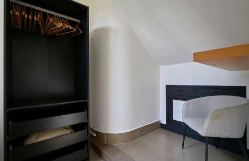 Appartement cosy proche du tram avec parking privé - Foto 11