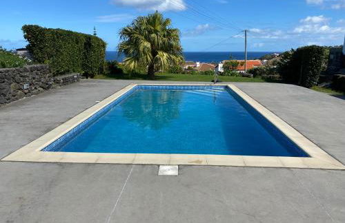 Charming Holiday House - House & Apartment - Photo 10