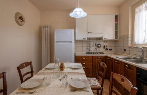 Lovely Home In Roseto Degli Abruzzi - Foto 18