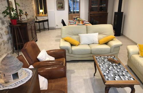 La maison du Tour de Ville - Photo 1