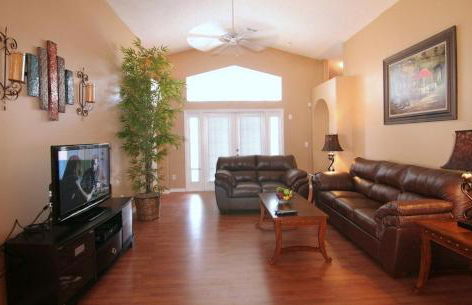 Emma Castle - private fenced home 3 miles to Disney - Foto 14