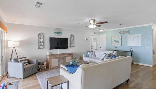 Lakefront retreat, hot tub, pets - Foto 5