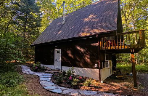 Nine Sides Lodge- Cozy A-Frame makes base camp for ADK Adventures - Foto 27