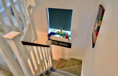 5 Bedroom House - DISC0UNTS - Parking, Contractors, Group, Family - Foto 25