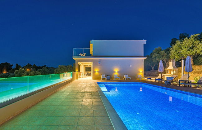 VILLA HILL FAMILIES ONLY - Photo 23