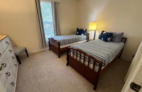 Second Floor 2-bedroom Condo in Southern Dunes - Foto 34