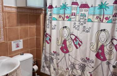 Casa coqueta con jardin - Foto 9