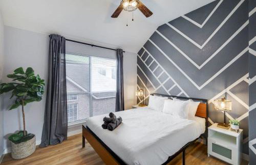 Stylish Spacious Convenient - 6-BD 2 5-BA + Pool - Foto 27