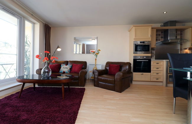 3 Bed Apartment - Mermaid Quay - Foto 36