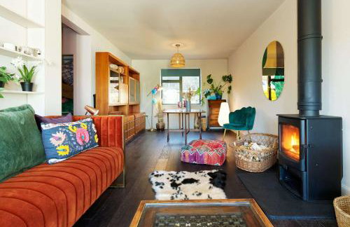 Kent Downs Cottage - Photo 2