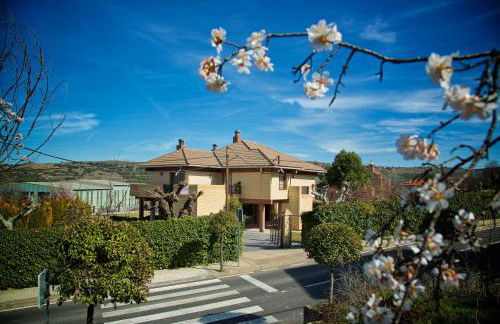 Villa Castro - Photo 1