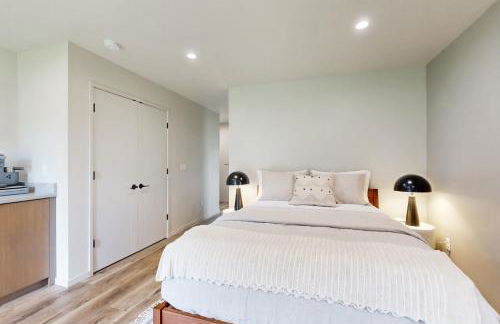 Walk to River Myrtle Creek Studio Near I-5 - Foto 7