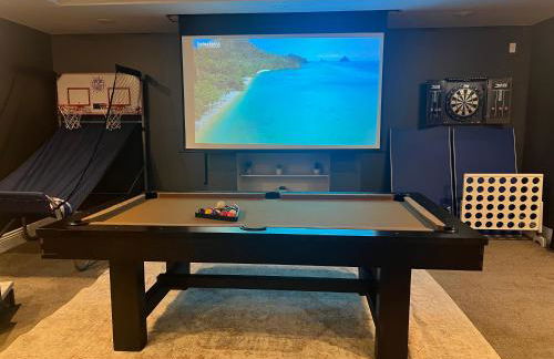 Yosemite Bass Lake VIEWS, 2 Homes, Games, Hot Tub - Foto 3