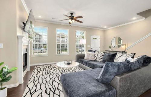 Keats Retreat-5 mi to DT Fayetteville - Foto 1