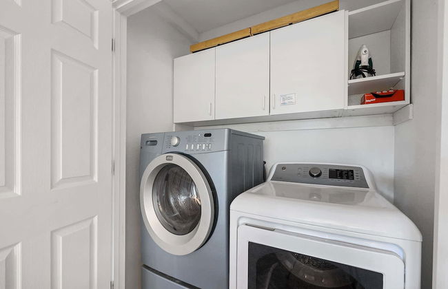 Hall Court Manor - Hot Tub, Pet Friendly, Pool Table! - Foto 33