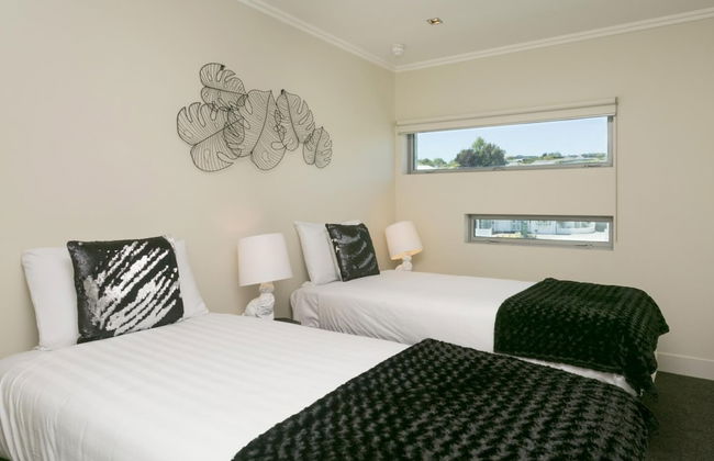 Sacred Waters - Foto 32